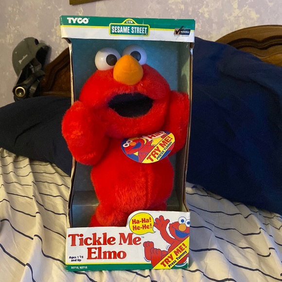 Original Tickle Me Elmo